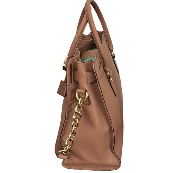 Michael Kors Hamilton in Mauve - Picture 3 of 10